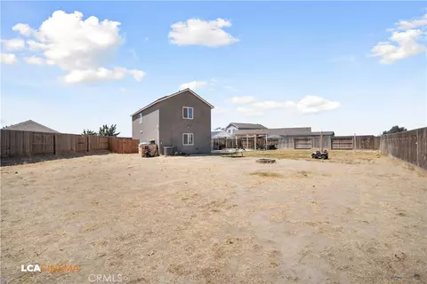 Exterior - 1807 Keepsake Ct, Bakersfield, CA 93307 photo 6 of 6