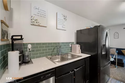 Kitchen - 1807 Keepsake Ct, Bakersfield, CA 93307 photo 2 of 2