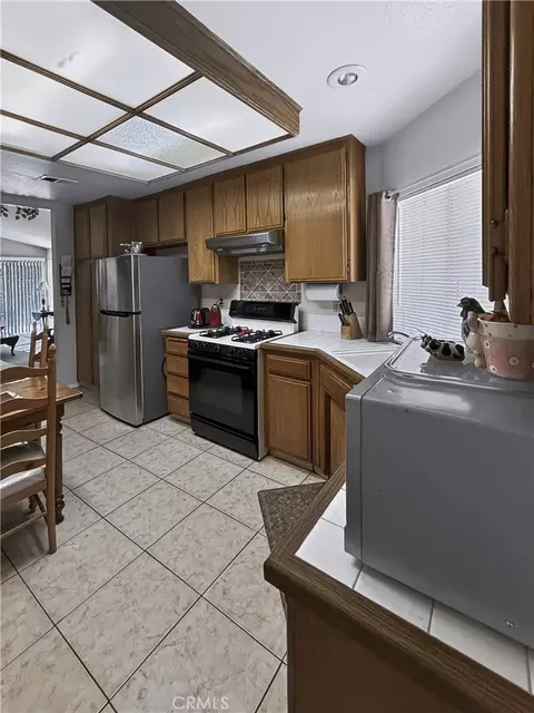 Kitchen - 1475 Almond, Perris, CA 92571 photo 1 of 1