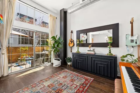 5300 Playa Vista Dr #5, Playa Vista, CA 90094