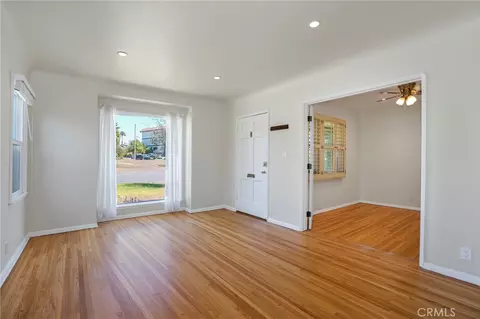 6320 W 85th St, Los Angeles, CA 90045