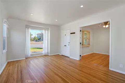 6320 W 85th St, Los Angeles, CA 90045
