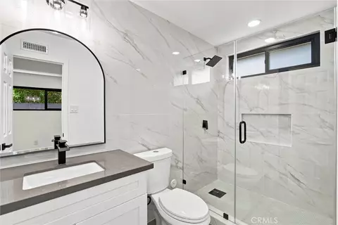 Bath - 11541 Cherrylee Dr, El Monte, CA 91732 photo 1 of 2