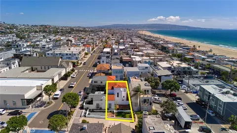 228 10th St, Manhattan Beach, CA 90266