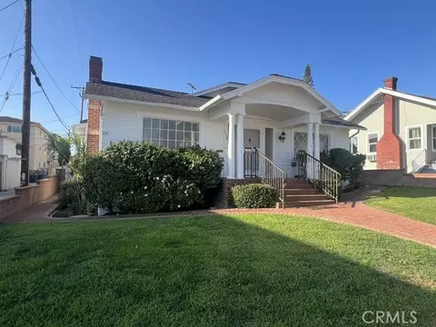 1129 W 9th St, San Pedro, CA 90731