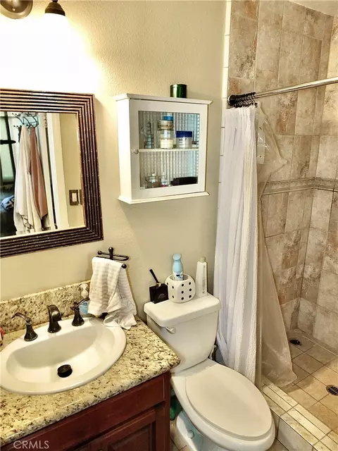 Bath - 1123 Junipero Ave #7, Long Beach, CA 90804 photo 1 of 1