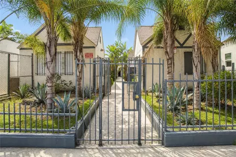 526 W 47th St, Los Angeles, CA 90037
