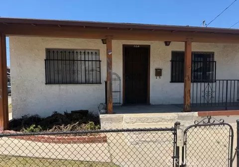 398 W 11th St, San Pedro, CA 90731