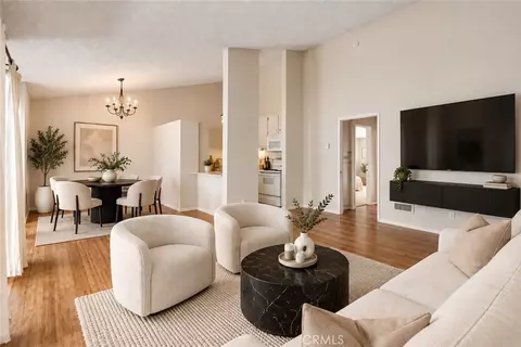902 Camino Real #204, Redondo Beach, CA 90277
