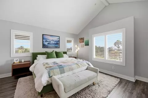 Bedroom - 1373 E Grand Ave #E, El Segundo, CA 90245 photo 1 of 5