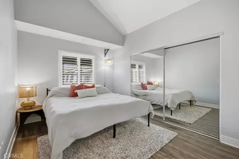 Bedroom - 1373 E Grand Ave #E, El Segundo, CA 90245 photo 4 of 5