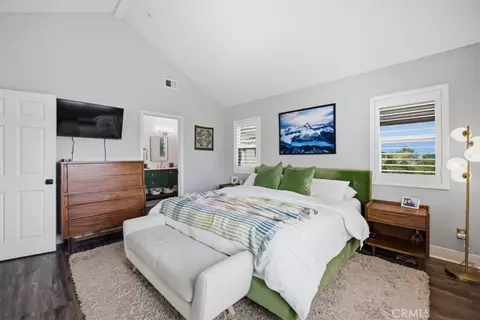 Bedroom - 1373 E Grand Ave #E, El Segundo, CA 90245 photo 2 of 5