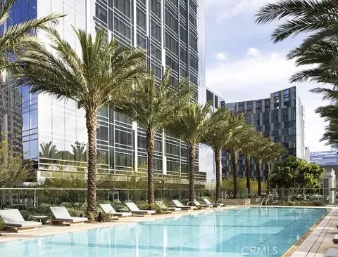 877 Francisco #1003, Los Angeles, CA 90017