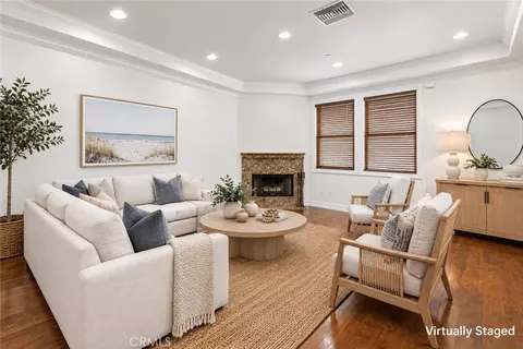 1551 Artesia Blvd #4, Manhattan Beach, CA 90266