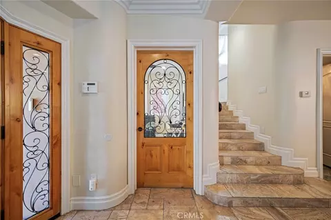 Entry Way - 132 Park, Long Beach, CA 90803 photo 4 of 8