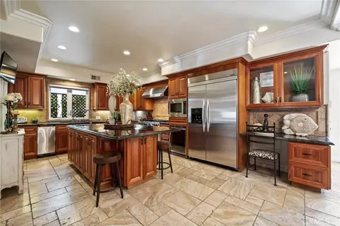 Kitchen - 132 Park, Long Beach, CA 90803 photo 1 of 6