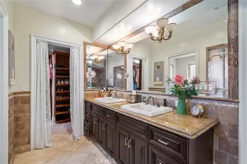Bath - 132 Park, Long Beach, CA 90803 photo 4 of 8