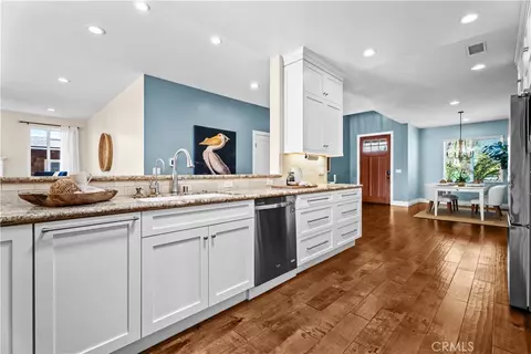 Kitchen - 526 E Maple, El Segundo, CA 90245 photo 3 of 4