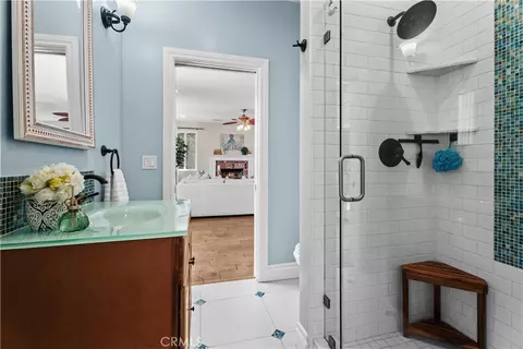 Bath - 526 E Maple, El Segundo, CA 90245 photo 1 of 5