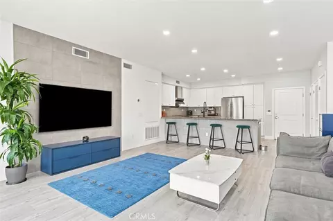 13124 Central #201, Hawthorne, CA 90250