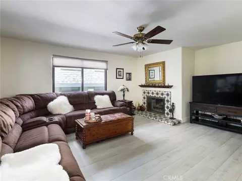 Living - 212 E Imperial Ave #E, El Segundo, CA 90245 photo 1 of 5