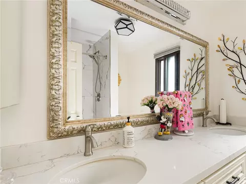 Bath - 212 E Imperial Ave #E, El Segundo, CA 90245 photo 2 of 3