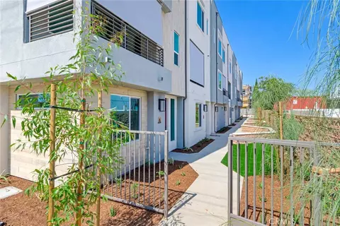 Exterior - 2653 Durfee Ave UNIT A, El Monte, CA 91732 photo 1 of 2