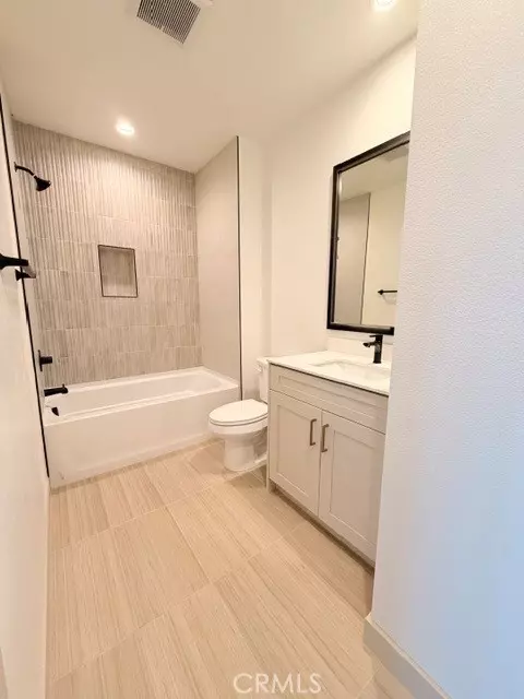 Bath - 2653 Durfee Ave UNIT A, El Monte, CA 91732 photo 1 of 3