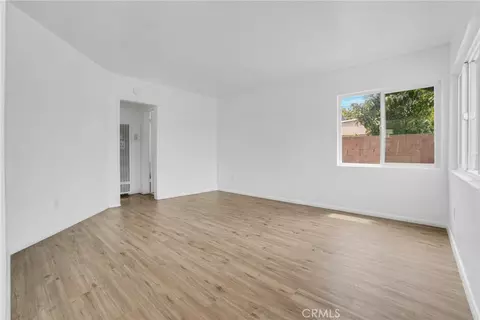Living - 904 S Bullis Rd, Compton, CA 90221 photo 4 of 4