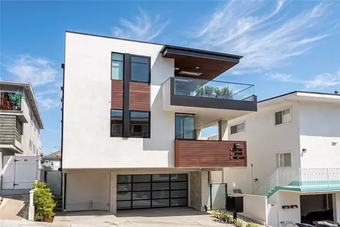 218 14th St, Manhattan Beach, CA 90266