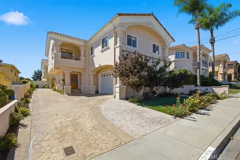 1916 Perry Ave #A, Redondo Beach, CA 90278