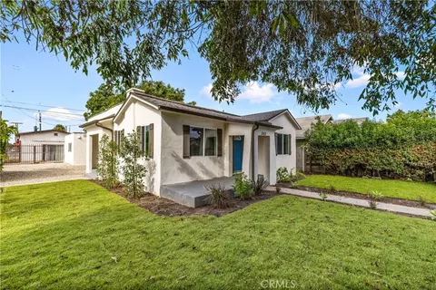 Exterior - 363 W Spruce St W, Compton, CA 90220 photo 3 of 10