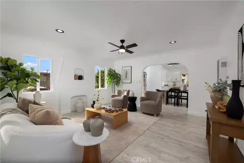 Living - 363 W Spruce St W, Compton, CA 90220 photo 1 of 2
