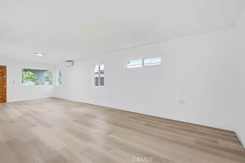 Living - 2470 Webster, Long Beach, CA 90810 photo 3 of 3