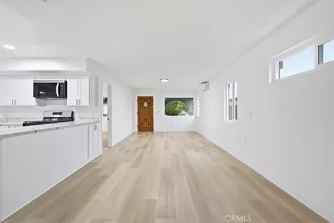 Living - 2470 Webster, Long Beach, CA 90810 photo 1 of 3