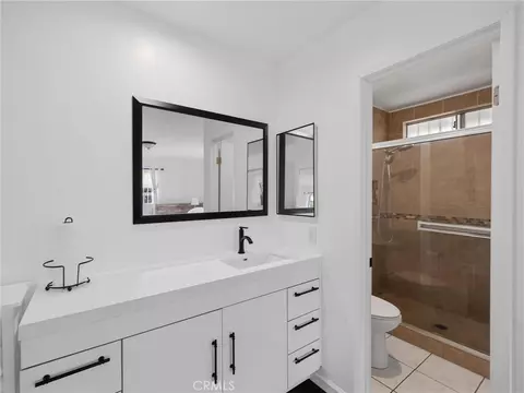 Bath - 512 E 8th St, Pomona, CA 91766 photo 1 of 3