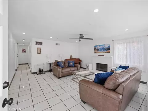 Living - 512 E 8th St, Pomona, CA 91766 photo 4 of 4