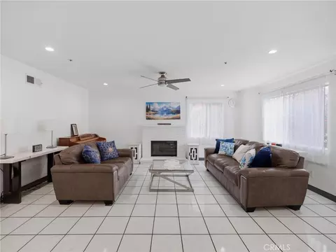 Living - 512 E 8th St, Pomona, CA 91766 photo 1 of 4