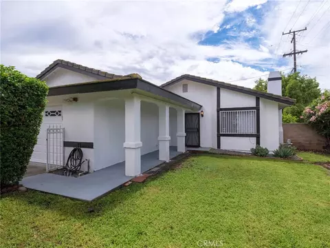 Exterior - 512 E 8th St, Pomona, CA 91766 photo 2 of 12