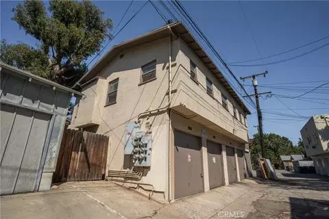 Exterior - 920 N N Park, Long Beach, CA 90813 photo 4 of 8