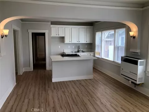 Living - 920 N N Park, Long Beach, CA 90813 photo 1 of 5
