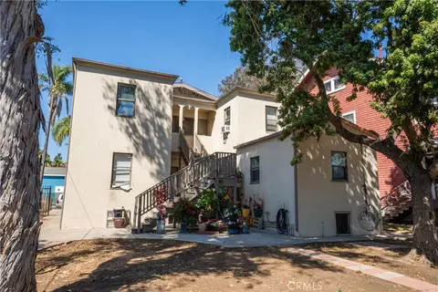 Exterior - 920 N N Park, Long Beach, CA 90813 photo 5 of 8