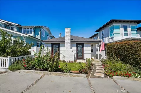 515 24th St, Manhattan Beach, CA 90266