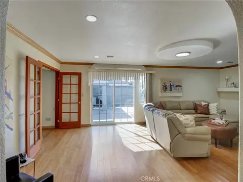 Living - 19603 Enslow, Carson, CA 90746 photo 4 of 11