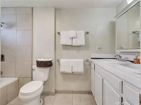 Bath - 19603 Enslow, Carson, CA 90746 photo 1 of 7