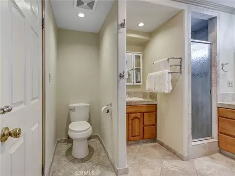 Bath - 19603 Enslow, Carson, CA 90746 photo 3 of 7