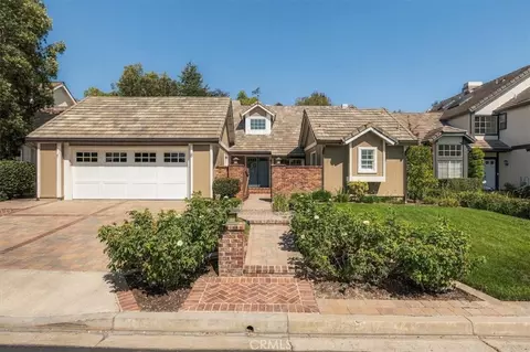8 Lexington Way, Coto De Caza, CA 92679