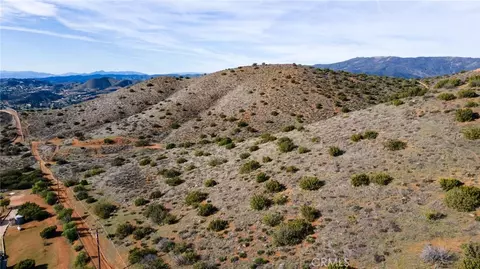 0 Hanawalt Rd, Agua Dulce, CA 91390 photo 10