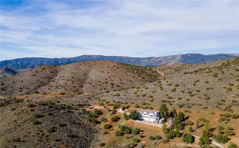 0 Hanawalt Rd, Agua Dulce, CA 91390 photo 8