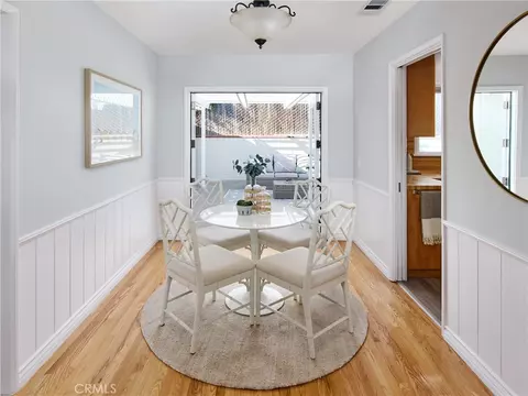 Dining - 303 E Walnut, El Segundo, CA 90245 photo 1 of 1